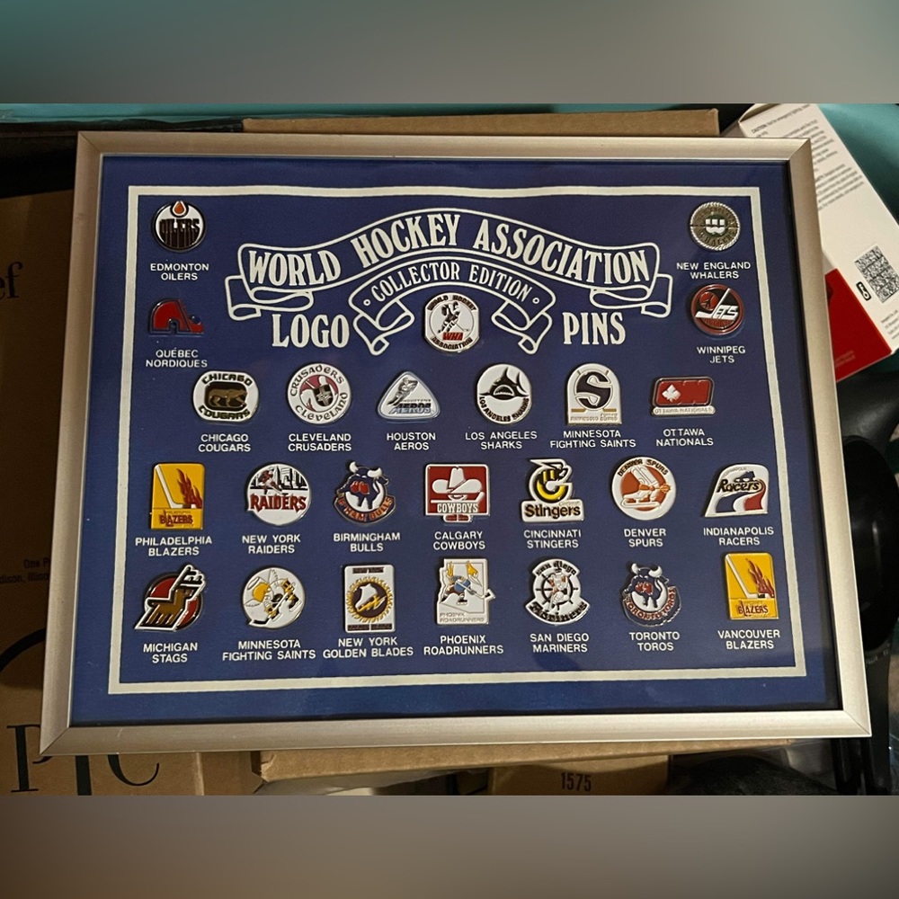 ****MAKE AN OFFER**** WORLD HOCKEY ASSOCIATION PIN SET